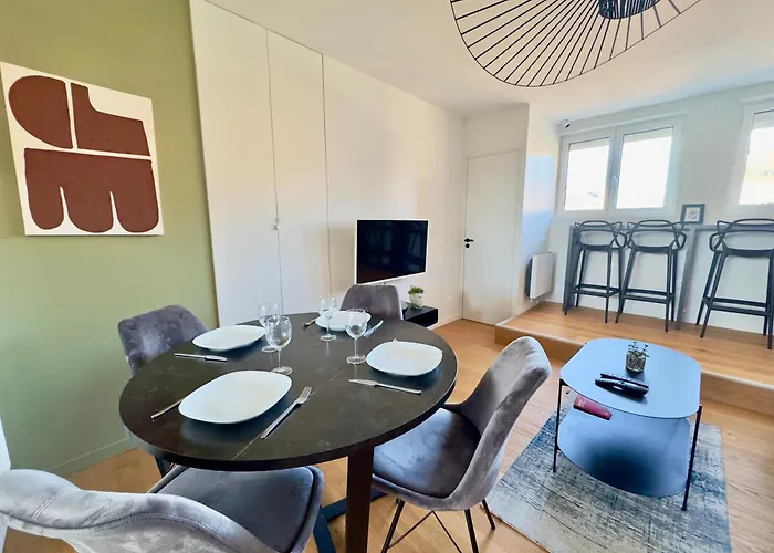 Vue Cathedrale, Beffroi, Netflix En Hyper Centre Apartment Amiens