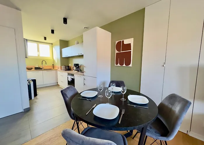 Vue Cathedrale, Beffroi, Netflix En Hyper Centre Apartment Amiens